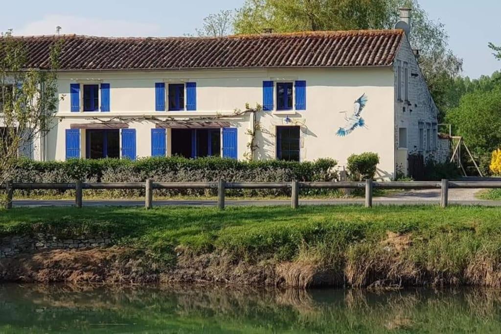 Le Logis Du Heron Coulon Eksteriør bilde
